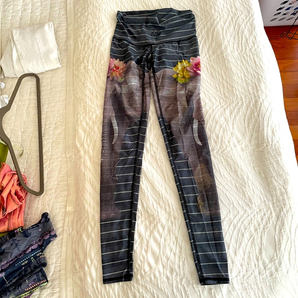 Teeki yoga pants